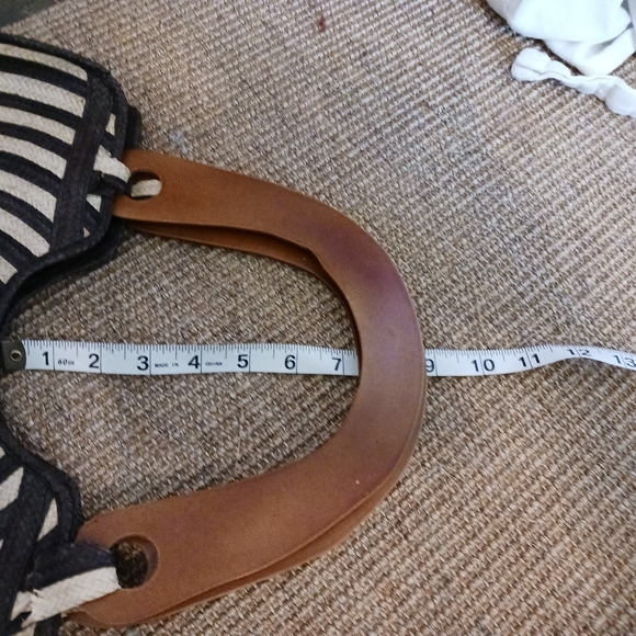 Black & Ecru Raffia Bag with Double Wood Handles - Picture 8 of 13